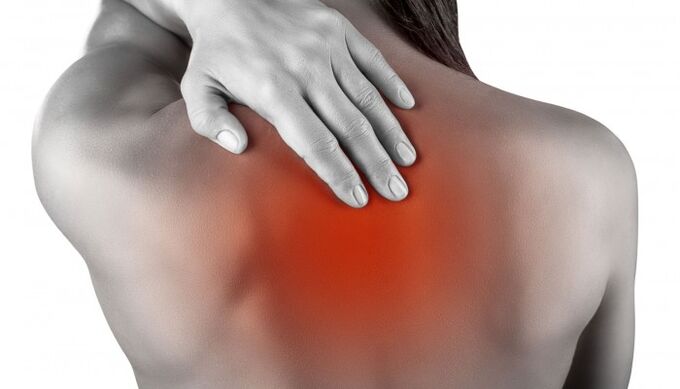 bol između lopatica s torakalnom osteohondrozo